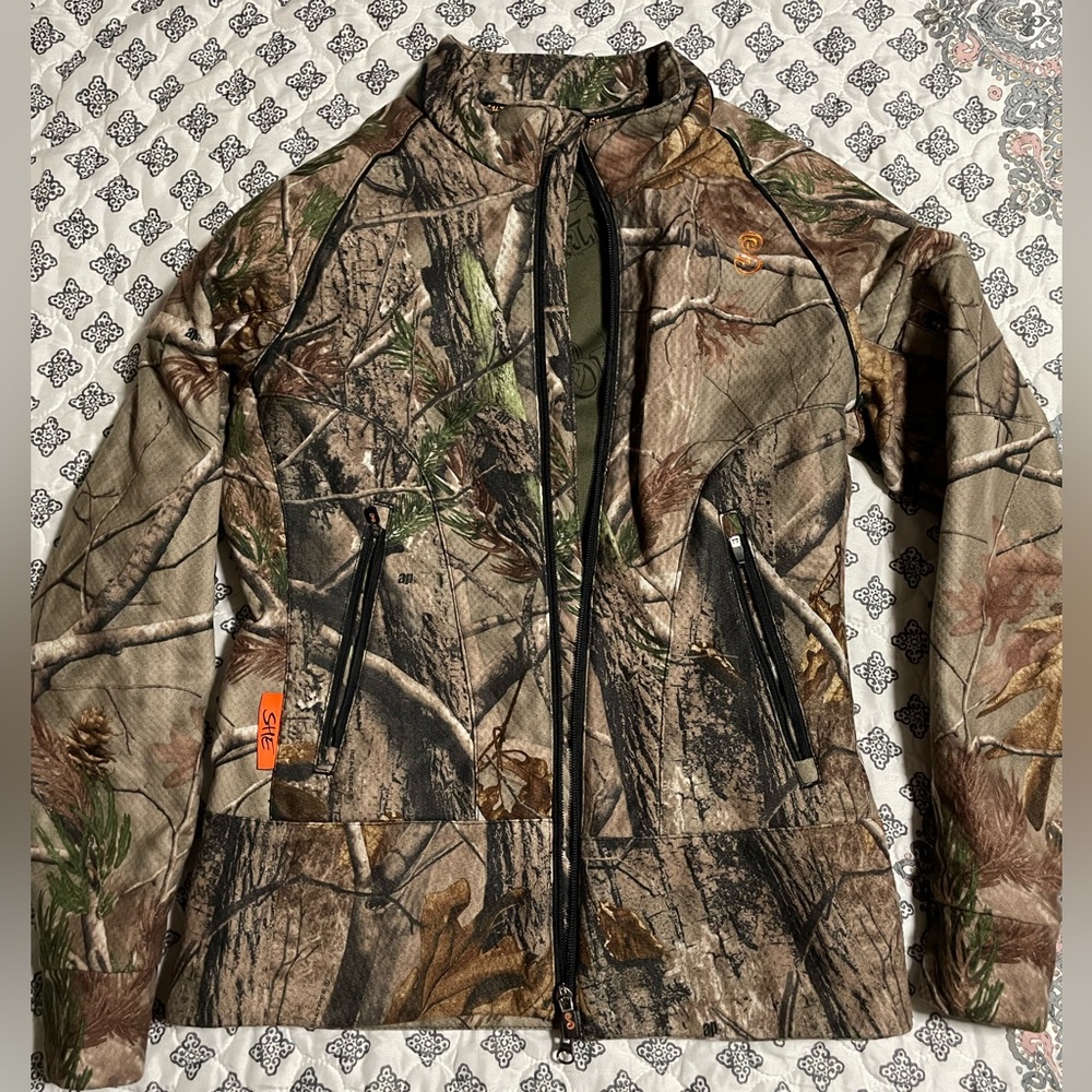 SHE OUTDOOR APPAREL Jacket with Realtree Pattern and Scentlock Size Small